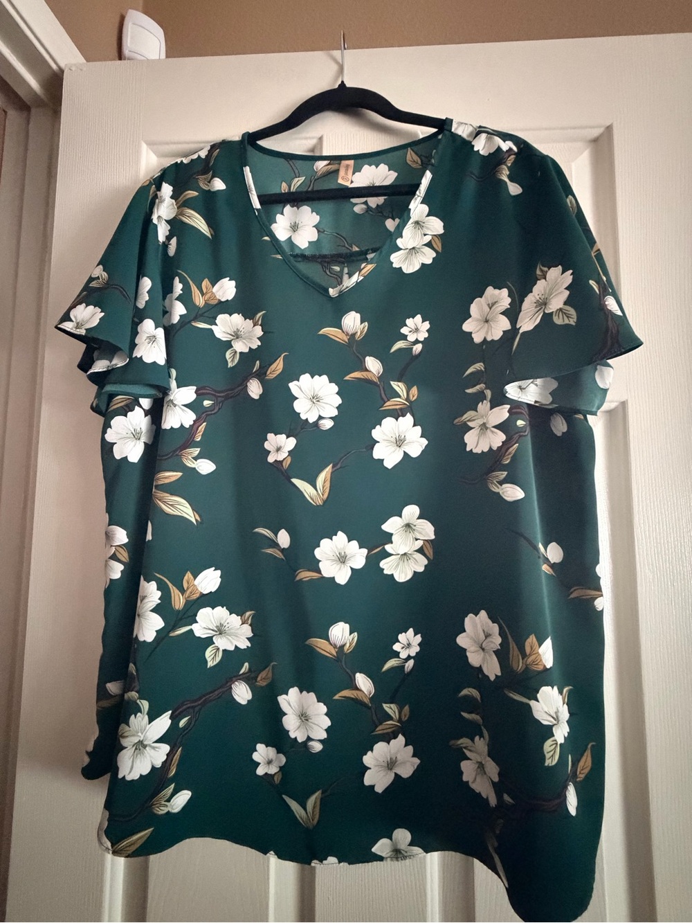 Green Floral V-Neck Flutter Sleeve Blouse